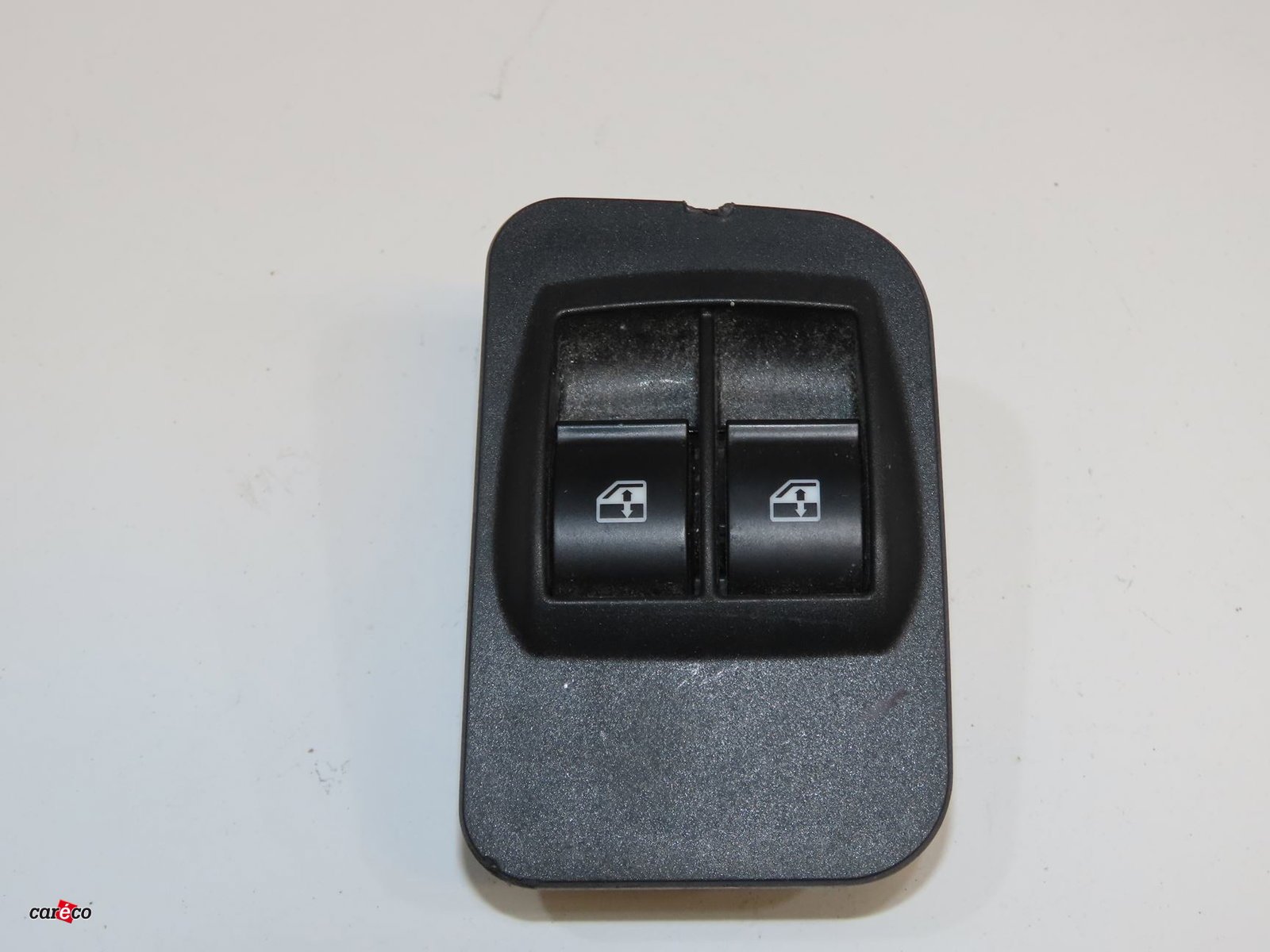 Commande lève-glace porte avant gauche Citroen NEMO Camionnette-Monospace (AA_) 1.4 hdi (2008) 4 portes occasion