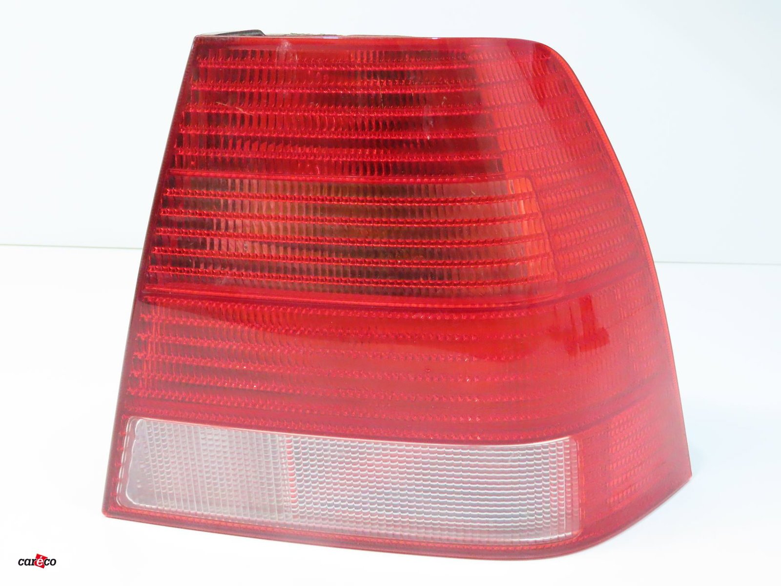 Feu arrière droit Volkswagen BORA I (1J2) 1.9 tdi (1998-2005) occasion