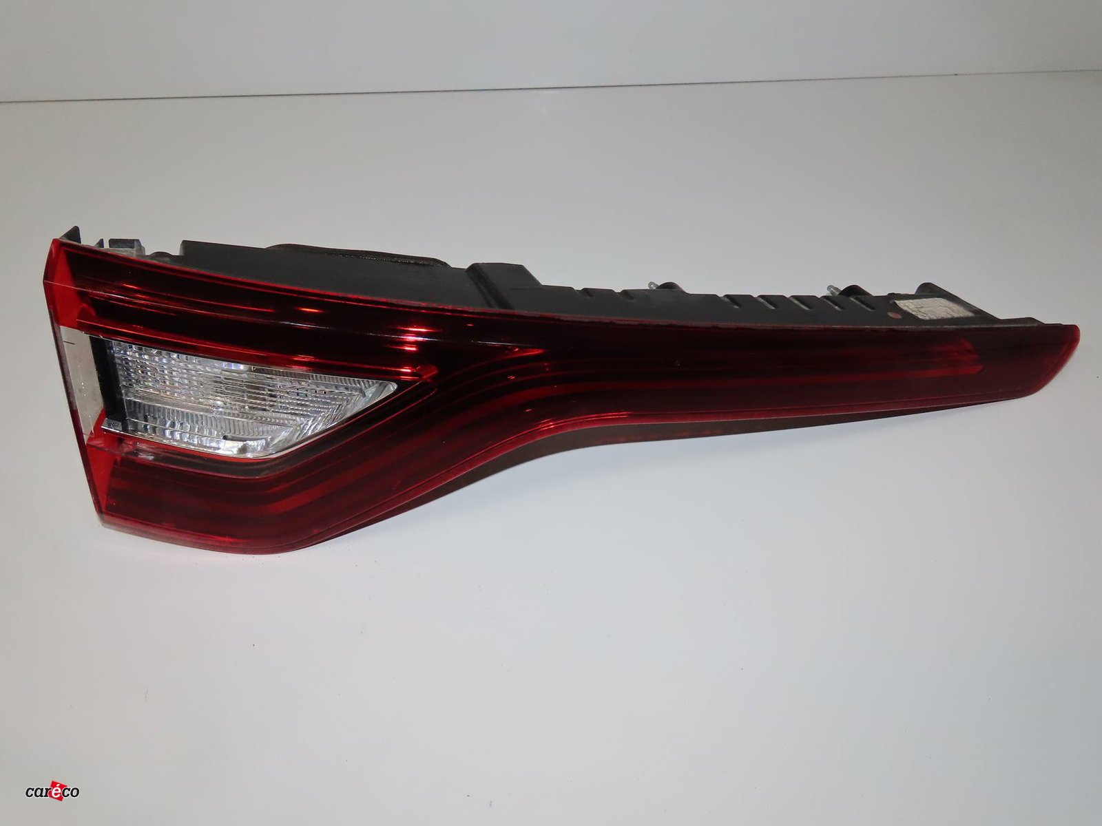 Feu arrière interieur gauche Renault MEGANE IV Estate (K9A-M-N_) 1.5 dci 110 (2016) occasion