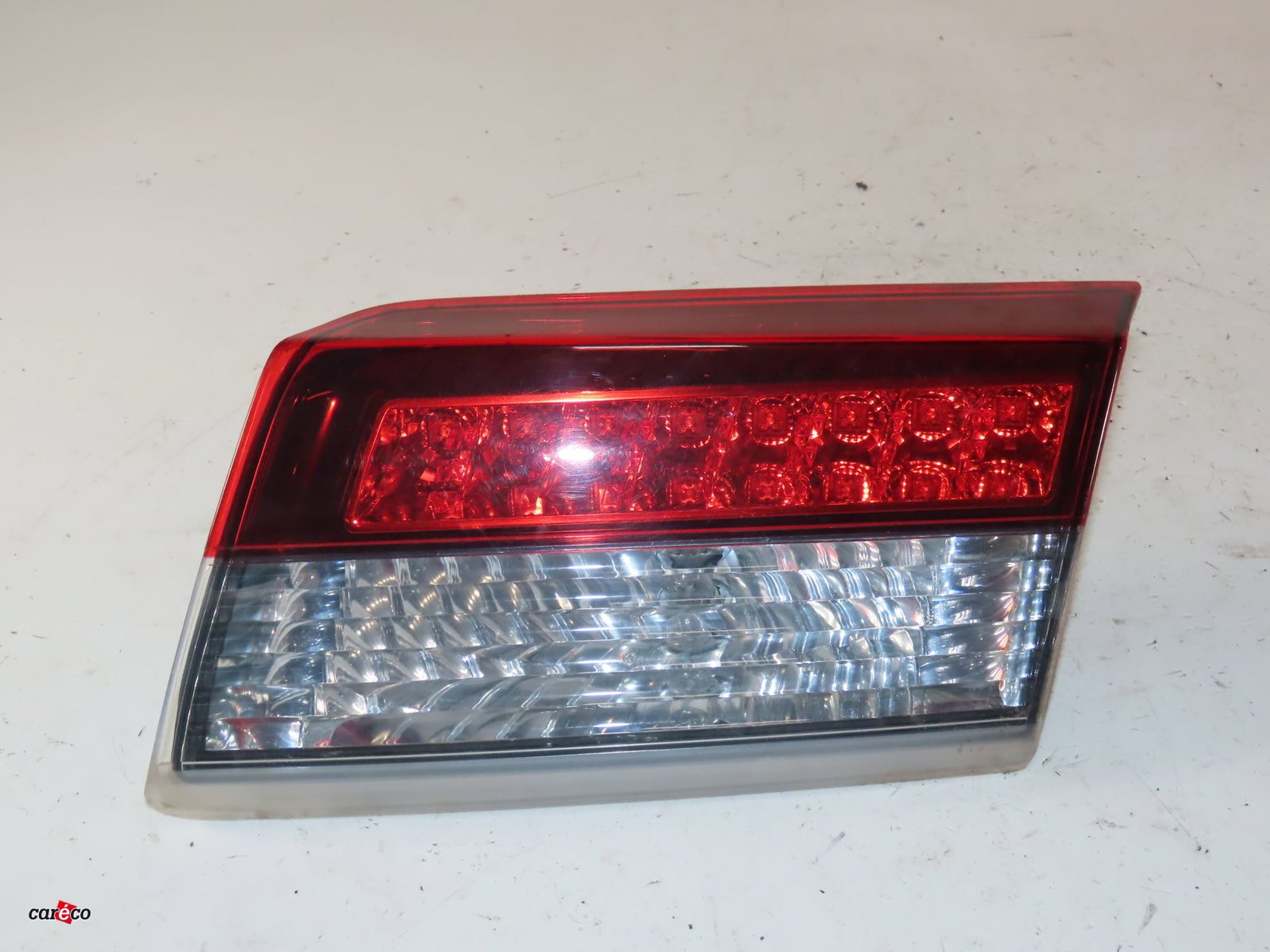 Feu arrière intérieur droit Renault LAGUNA III (BT0-1) 1.5 dci (bt00, bt0a, bt0t, bt1j) (2007-2015) 5 portes occasion