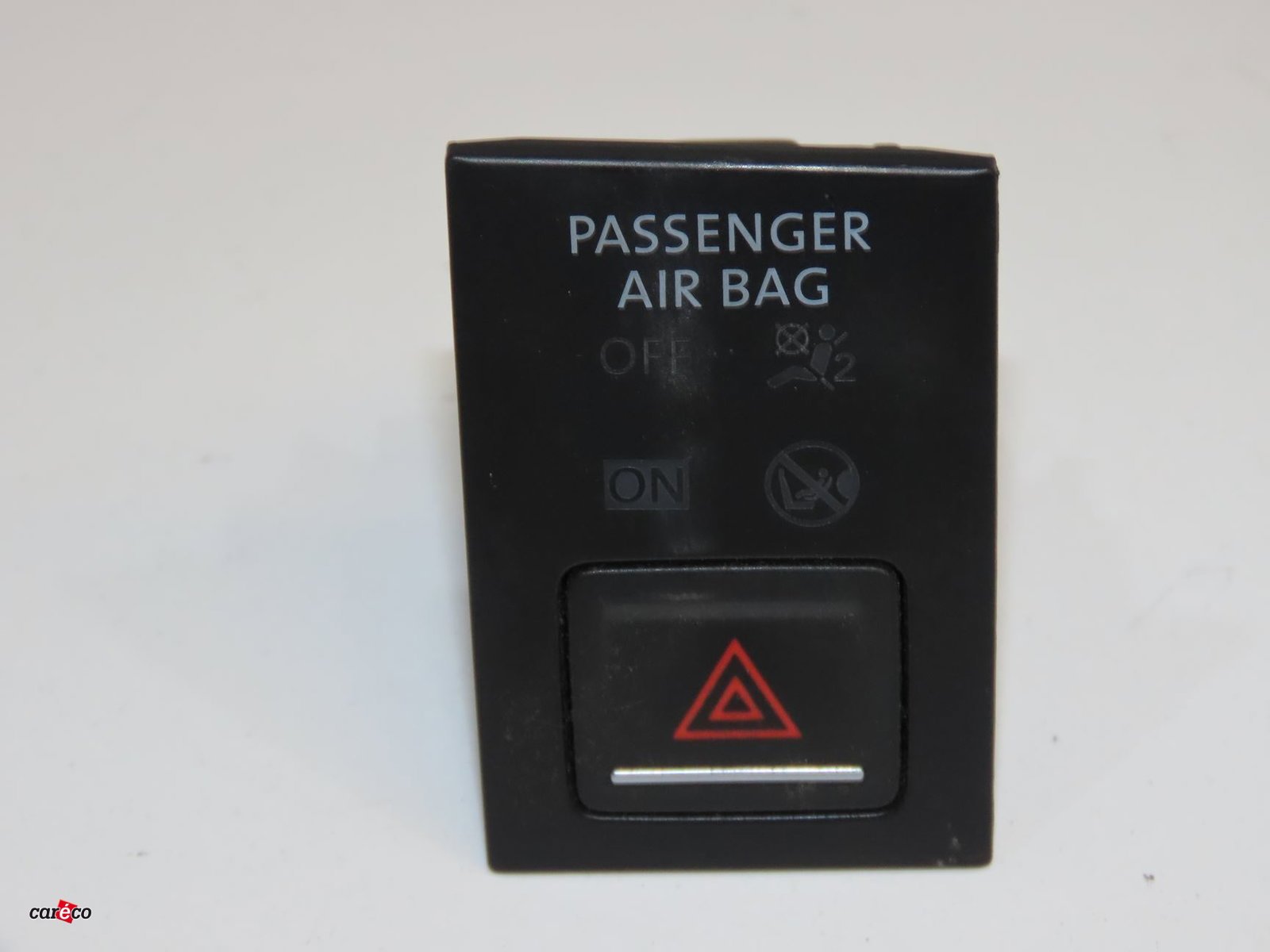 Bouton de warning Volkswagen GOLF VII (5G1, BQ1, BE1, BE2) 1.6 tdi (2012-2017) occasion