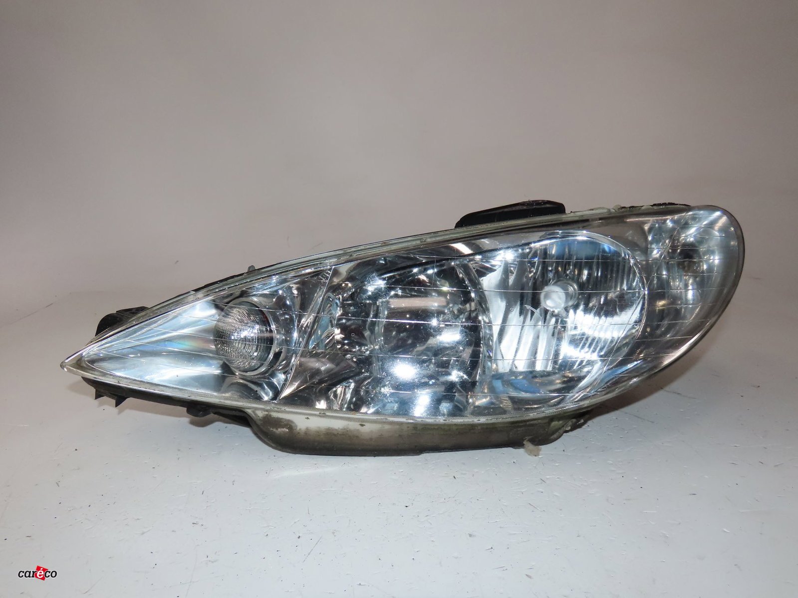 Phare gauche Peugeot 206 3-5 portes (2A-C) 1.4 hdi eco 70 (2001-2009) 5 portes occasion