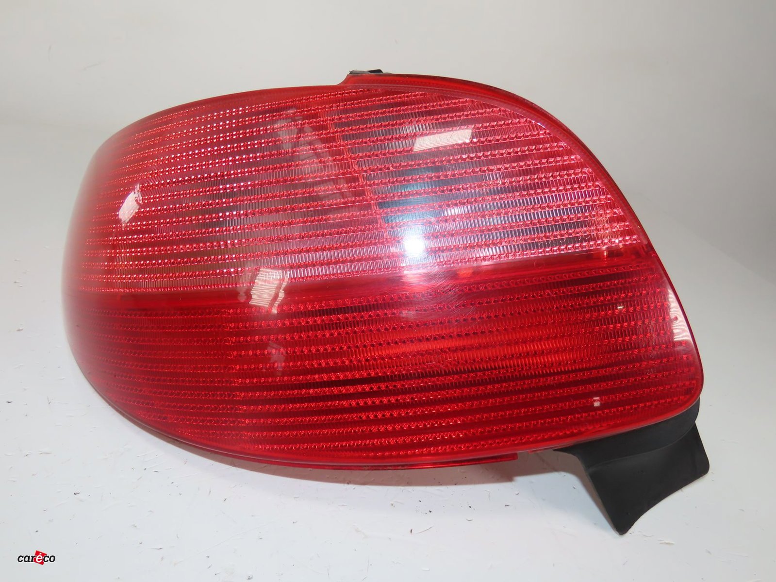 Feu arrière gauche Peugeot 206 3-5 portes (2A-C) 1.4 i (1998-2012) 3 portes occasion
