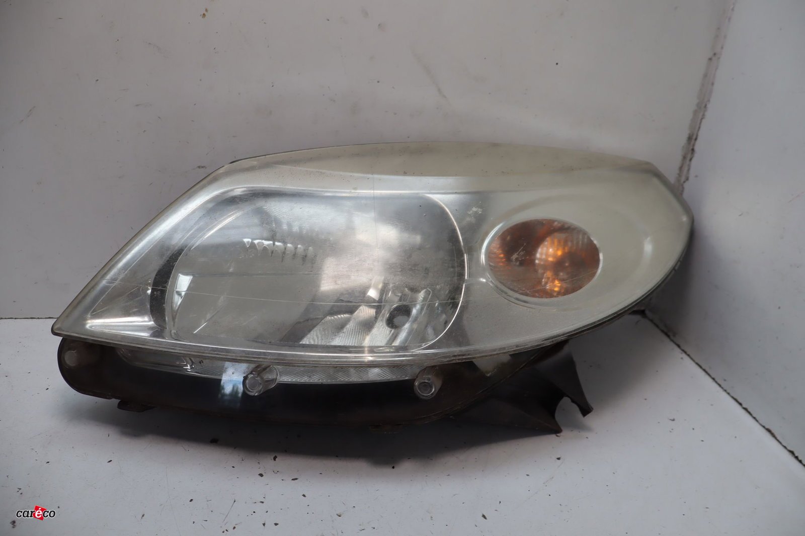 Phare gauche Dacia SANDERO 1.4 mpi lpg (2009) occasion